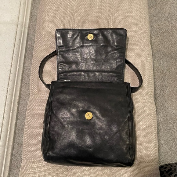 CHANEL Belt Bag in vintage condition - Picture 9 of 16